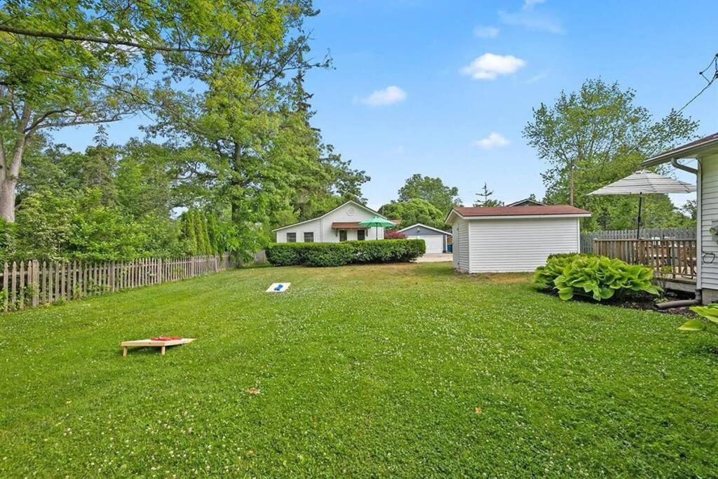 Villa 2Min Walk Downtown-Pet Friendly-Offstreet Parking Saugatuck Esterno foto