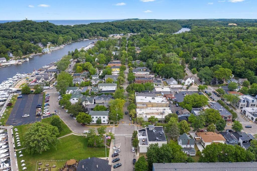Villa 2Min Walk Downtown-Pet Friendly-Offstreet Parking Saugatuck Esterno foto